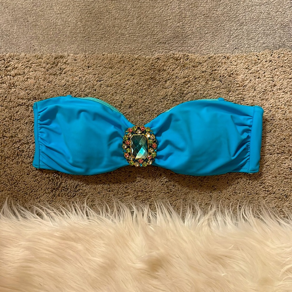 ✨VS Strapless Bling Bikini Top✨ - Picture 1 of 6